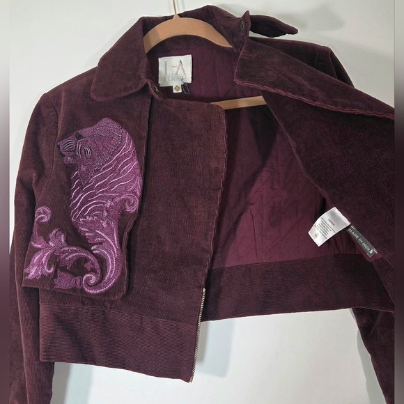 LA FUORI EMBROIDERED BOLERO JACKET. - Picture 4 of 9